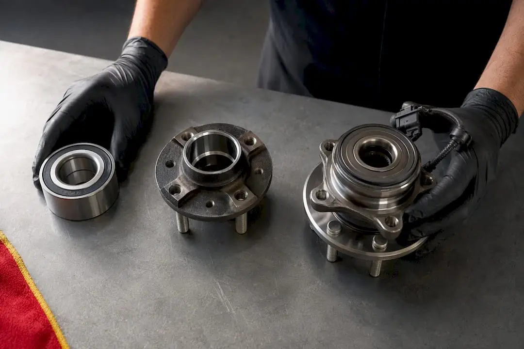 Separate bearing and sealed hub assembly
